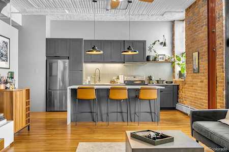 2261 Blake St #2B Denver, CO 80205