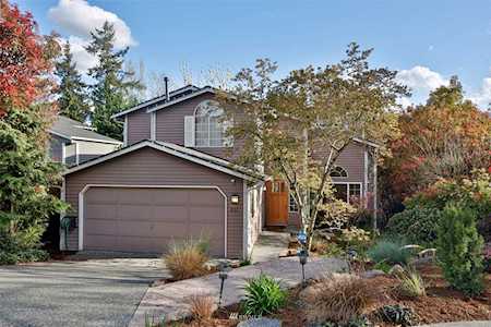 631 8th Ave Kirkland, WA 98033