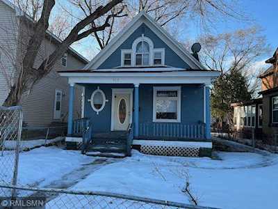 112 Manitoba Avenue Saint Paul, MN 55117