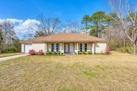 113 Chestnut Ct Summerville, SC 29483