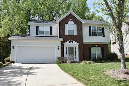 9423 Willow Tree Ln Charlotte, NC 28277