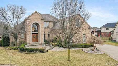 21770 Kendyl Ct Ct Macomb Twp, MI 48044