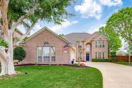 218 Falcon Circle Keller, TX 76248