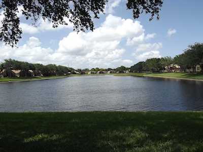 5335 Vernio Lane Boynton Beach, FL 33437