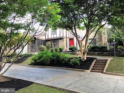 9300 Colesville Rd Silver Spring, MD 20901