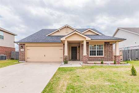 1404 Yosemite Drive Arlington, TX 76002
