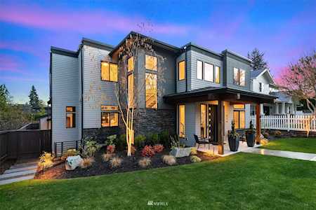 519 9th Ave Kirkland, WA 98033
