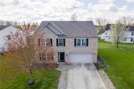 967 Webb Dr Greenfield, IN 46140
