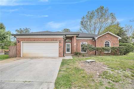 11801 Harris Ridge Dr Charlotte, NC 28269