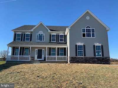 1153 Charleston Circle Dover, DE 19904