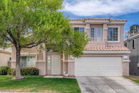 7804 Meadowrobin Ave Las Vegas, NV 89131