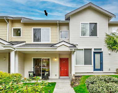 14505 1st Ln NE #104 Duvall, WA 98019