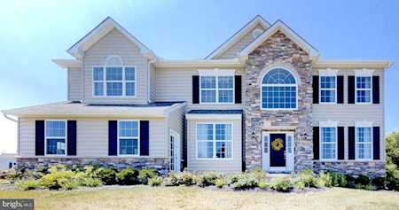 1153 Charleston Circle Dover, DE 19904