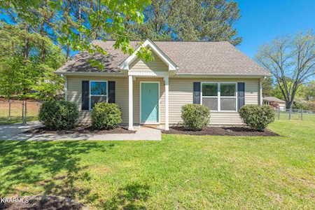 1617 Summerhill Dr Knoxville, TN 37922