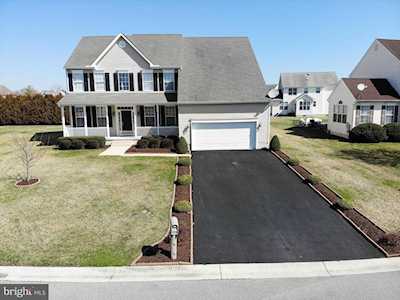 7 Iroquois Ave Milford, DE 19963
