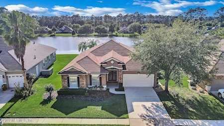 1915 Vista Lakes Dr Fleming Island, FL 32003