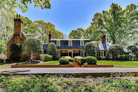 5135 Hardison Rd Charlotte, NC 28226