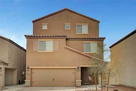 4375 Saddle Brook Park Dr Las Vegas, NV 89115