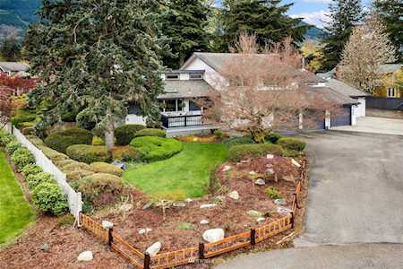 445 SE Cherry Dr North Bend, WA 98045