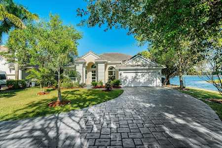 10424 NW 59th Place Parkland, FL 33076