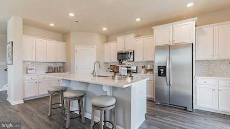 46 Roberta Way Medford, NJ 08055