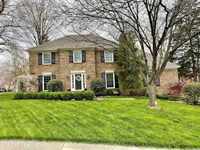 14402 Lake Forest Dr Louisville, KY 40245