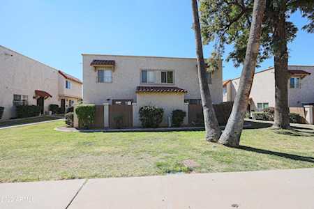 1209 E Lawrence Lane Phoenix, AZ 85020