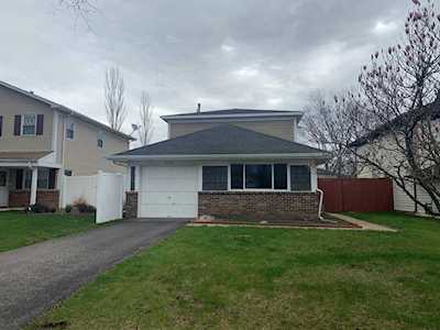 214 Mill Stream Dr Bolingbrook, IL 60440