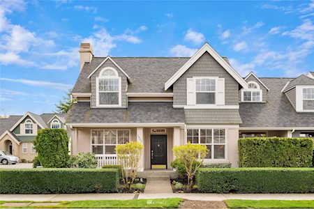 1429 NE Katsura St Issaquah, WA 98029