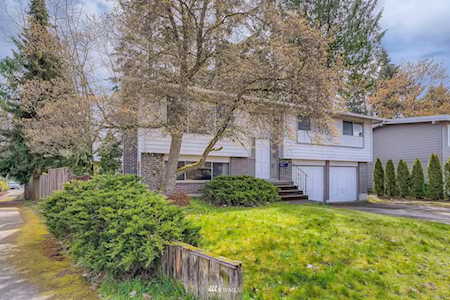 1738 Whitman Ave NE Renton, WA 98059