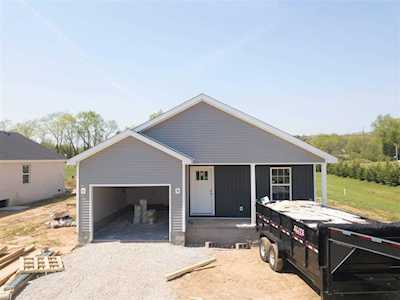 131 Garland Way Russellville, KY 42276