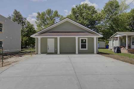 2538 Highpoint Dr North Charleston, SC 29406