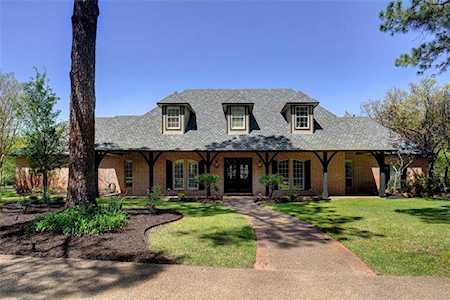 1950 N Peytonville Avenue Southlake, TX 76092