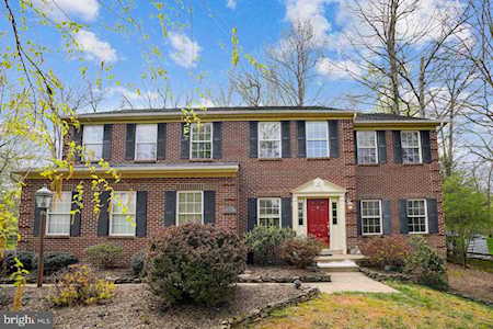 5849 Chittenden Dr Warrenton, VA 20187