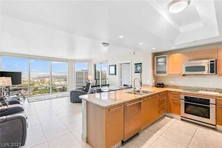 322 Karen Ave #2601 Las Vegas, NV 89109