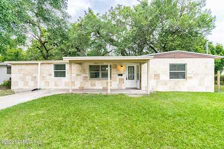 5353 Oak Forest Dr Jacksonville, FL 32211