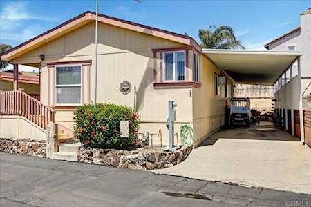 328 Killdeer Lane Oceanside, CA 92057