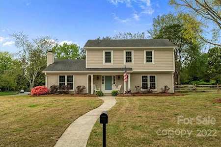 1724 Lawton Bluff Rd Charlotte, NC 28226