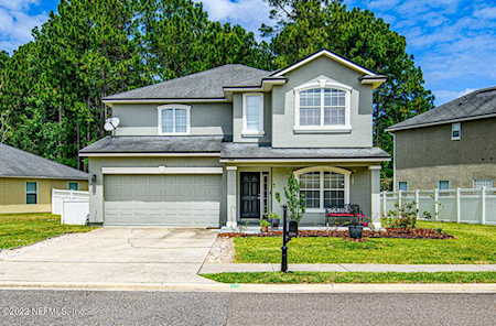404 Candlebark Dr Jacksonville, FL 32225