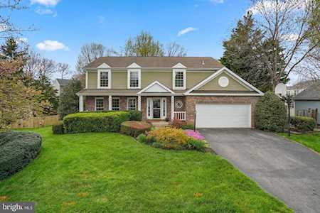 1426 Cellar Creek Way Herndon, VA 20170