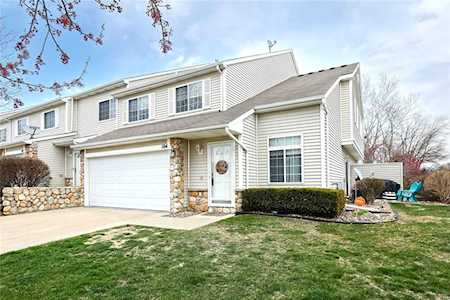 3799 Village Run Dr #104 Des Moines, IA 50317