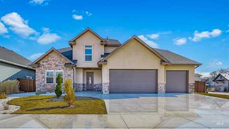 108 S River Creek Ave Eagle, ID 83616-7336