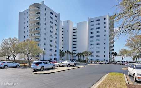 322 Causeway Drive Wrightsville Beach, NC 28480