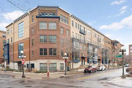 209 8th Street E #405 Saint Paul, MN 55101