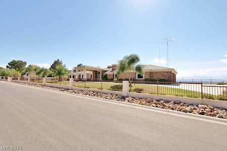 1335 Radwick Dr Las Vegas, NV 89110