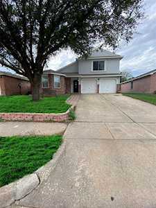 616 Bluejay Drive Saginaw, TX 76131