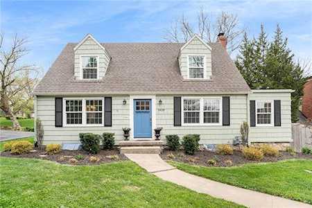 5425 Falmouth Rd Fairway, KS 66205