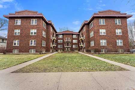 125 Lexington Parkway S #1 Saint Paul, MN 55105