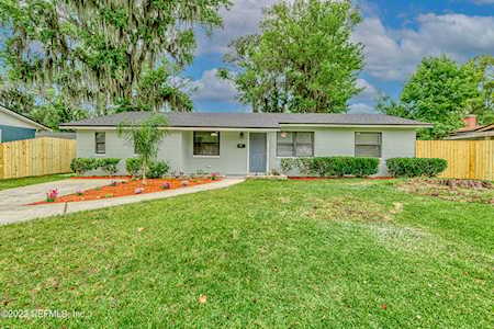 2934 Melhollin Dr Jacksonville, FL 32216