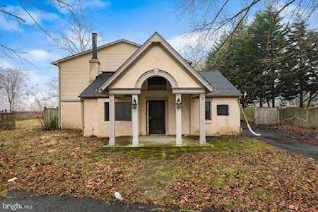 101 Cooper Landing Rd Cherry Hill, NJ 08002